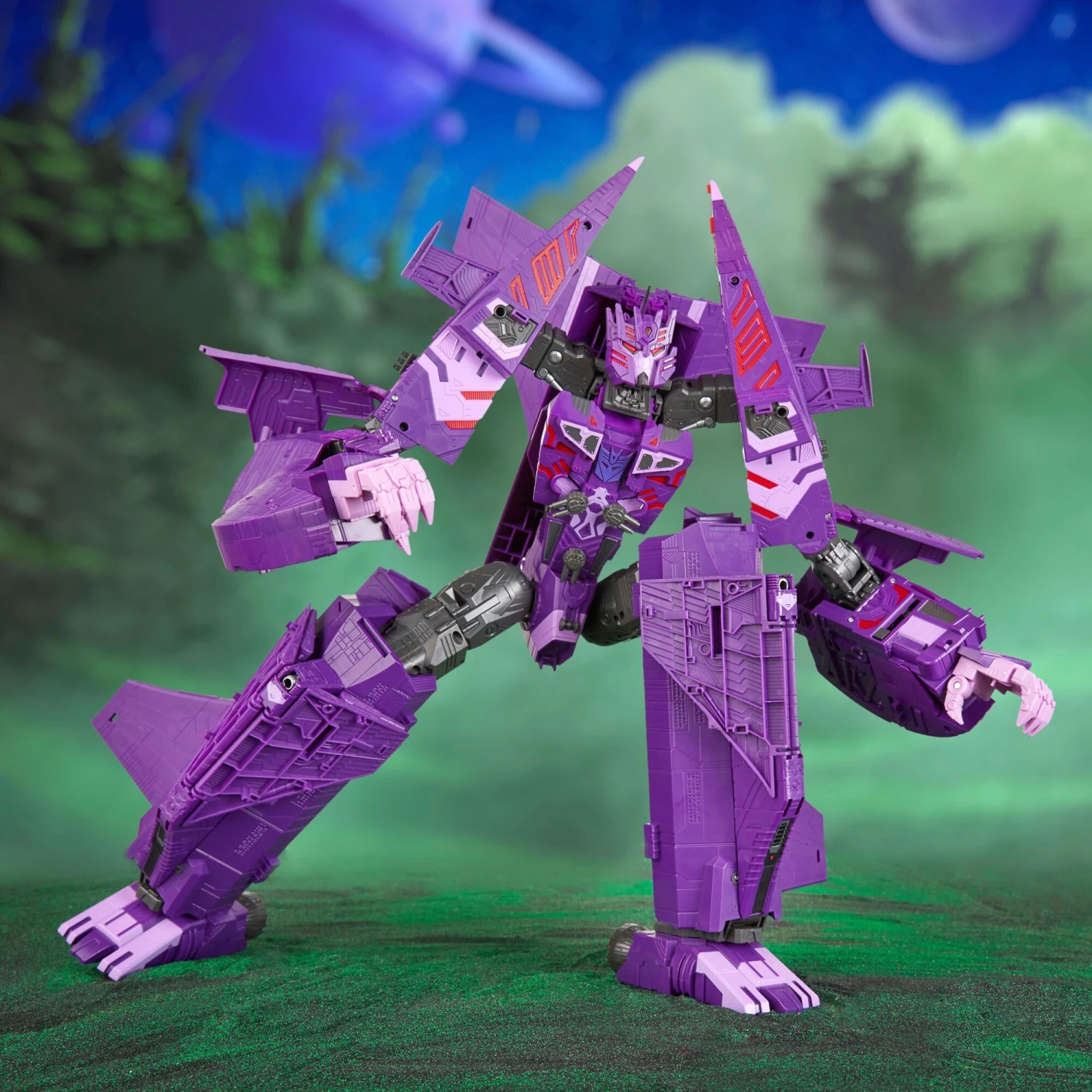 Hasbro Transformers Generations Legacy Evolution Titan Class Action Figure - Decepticon Nemesis - Image 2