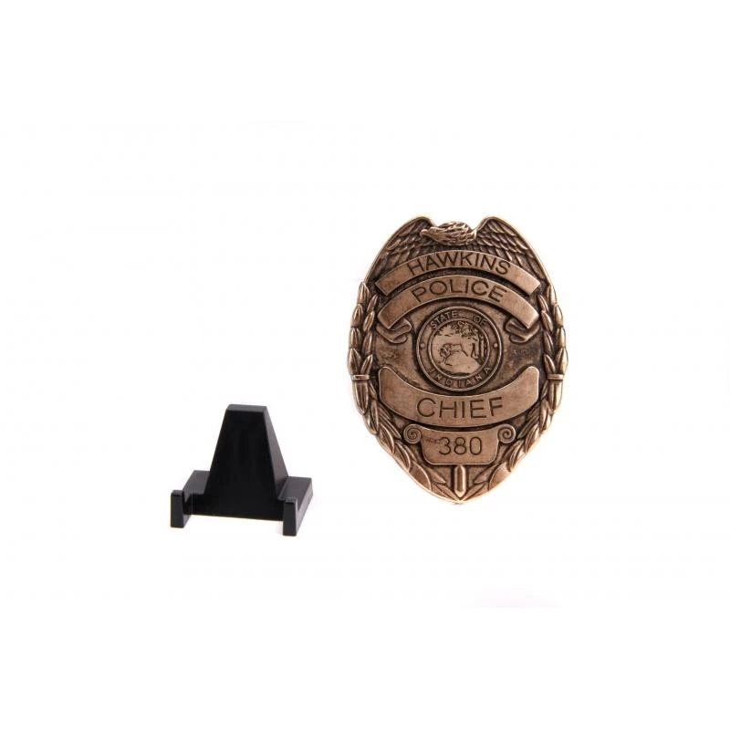 Jada Toys Stranger Things - Chevy Blazer With Sheriff's Badge Hollywood Rides 1:24 Scale Die Cast Vehicle - Image 4