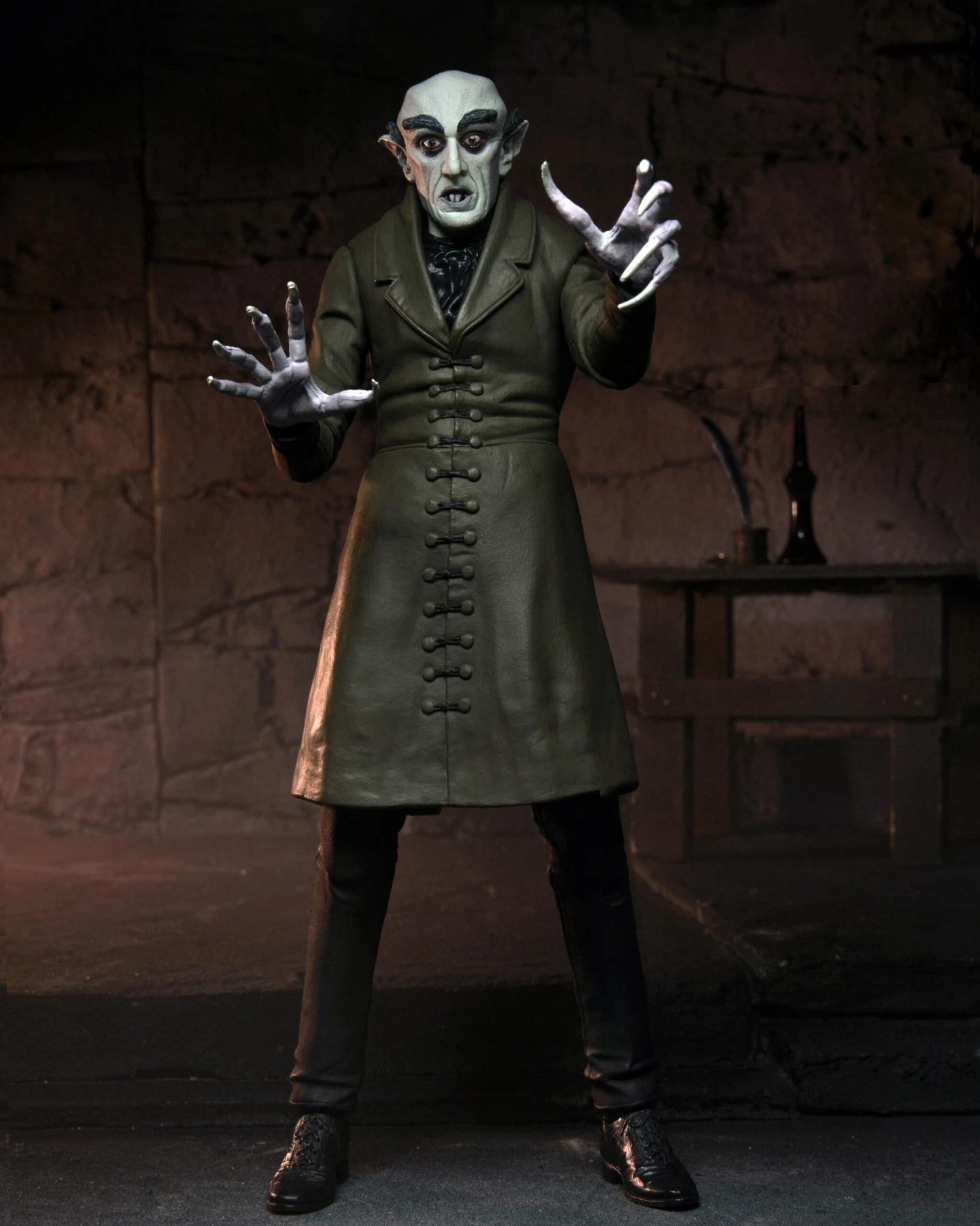 NECA *PRE-ORDER Nosferatu (1912) Ultimate 7" Inch Action Figure - Count Orlok