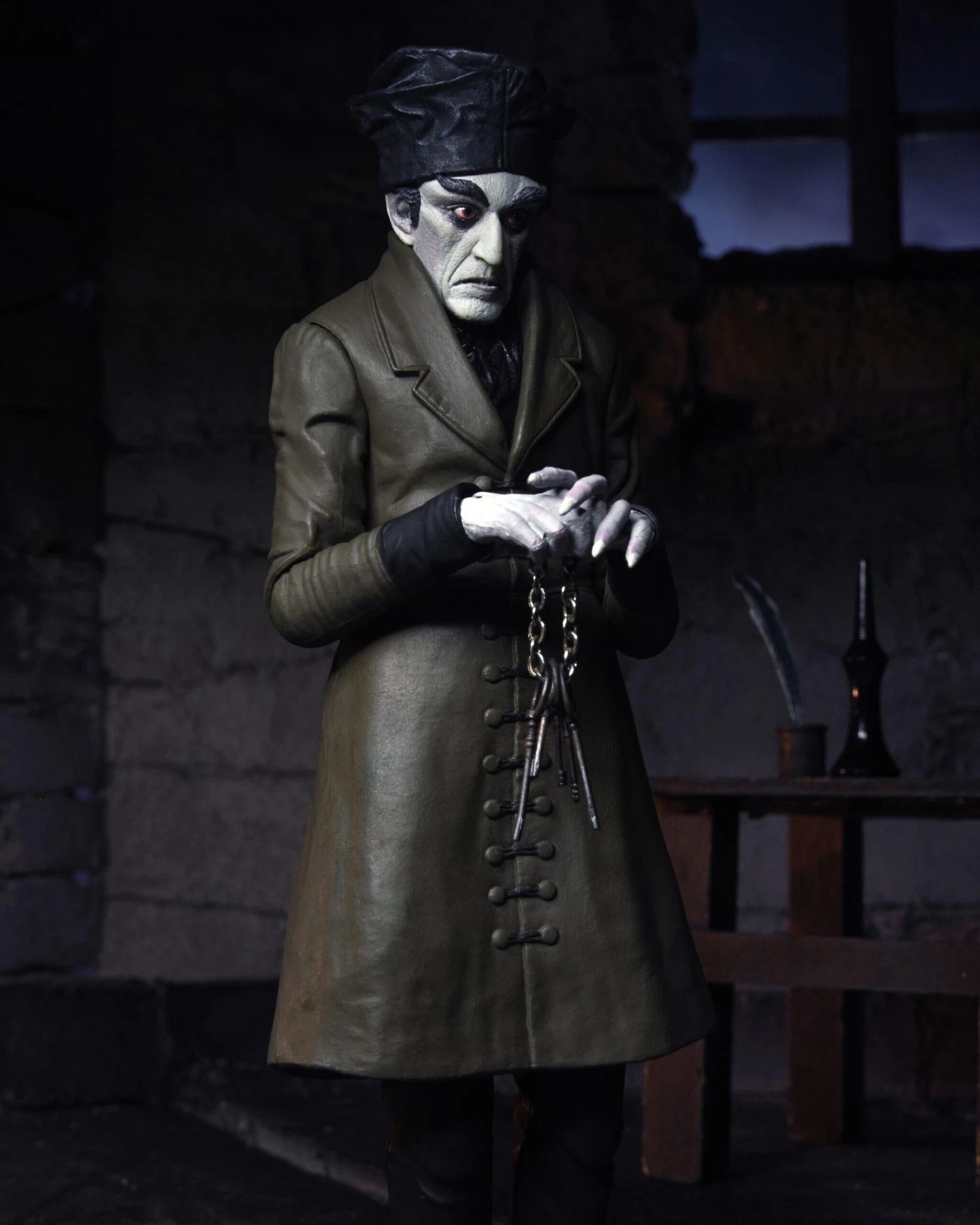 NECA *PRE-ORDER Nosferatu (1912) Ultimate 7" Inch Action Figure - Count Orlok - Image 4