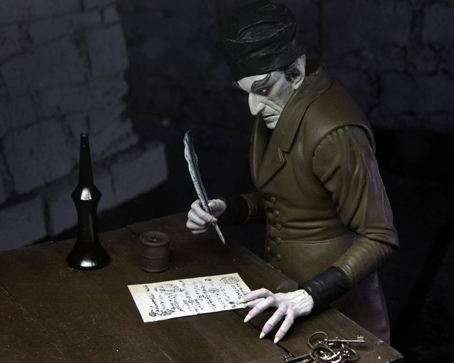 NECA *PRE-ORDER Nosferatu (1912) Ultimate 7" Inch Action Figure - Count Orlok - Image 9