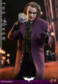 *PRE-ORDER Joker - Batman: The Dark Knight Hot Toys Collectibles 1/6 Scale Action Figure